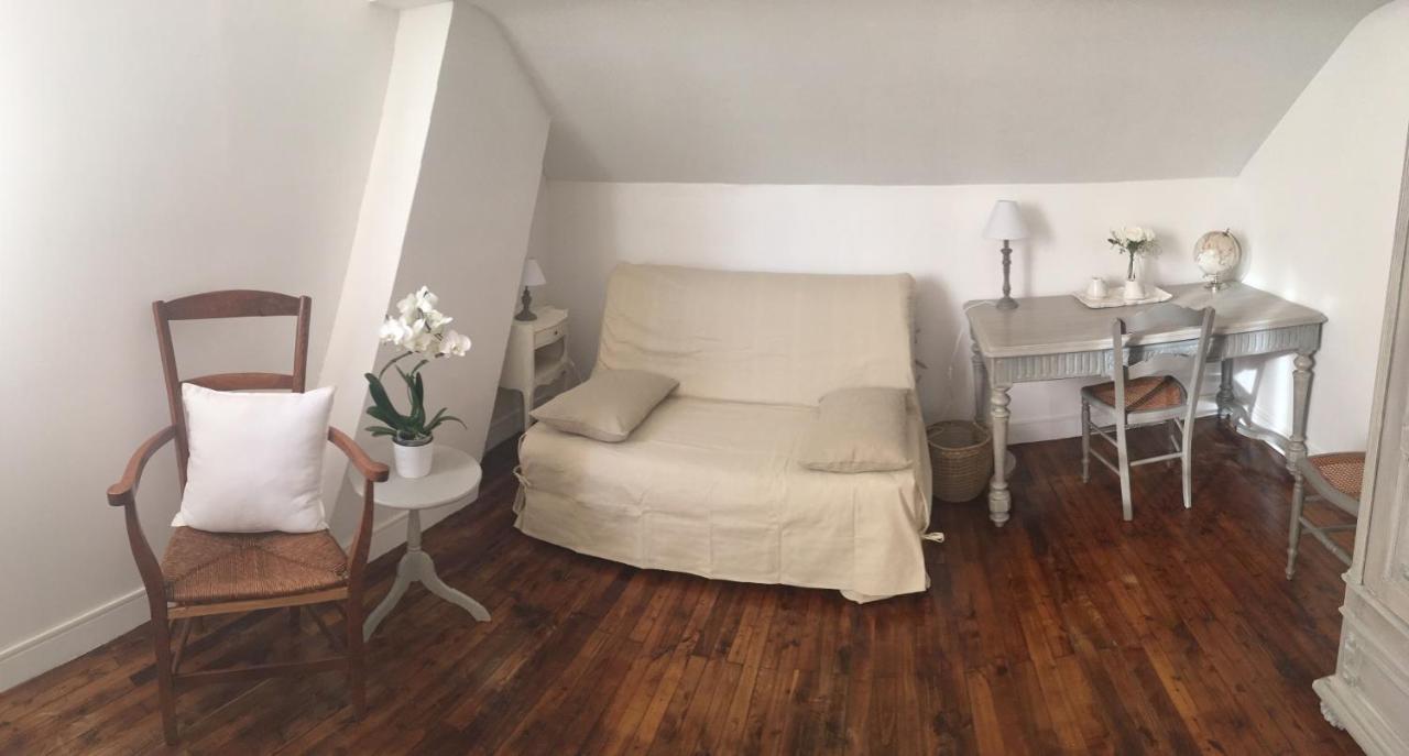 Les Terrasses D'Angouleme Bed & Breakfast Exterior foto